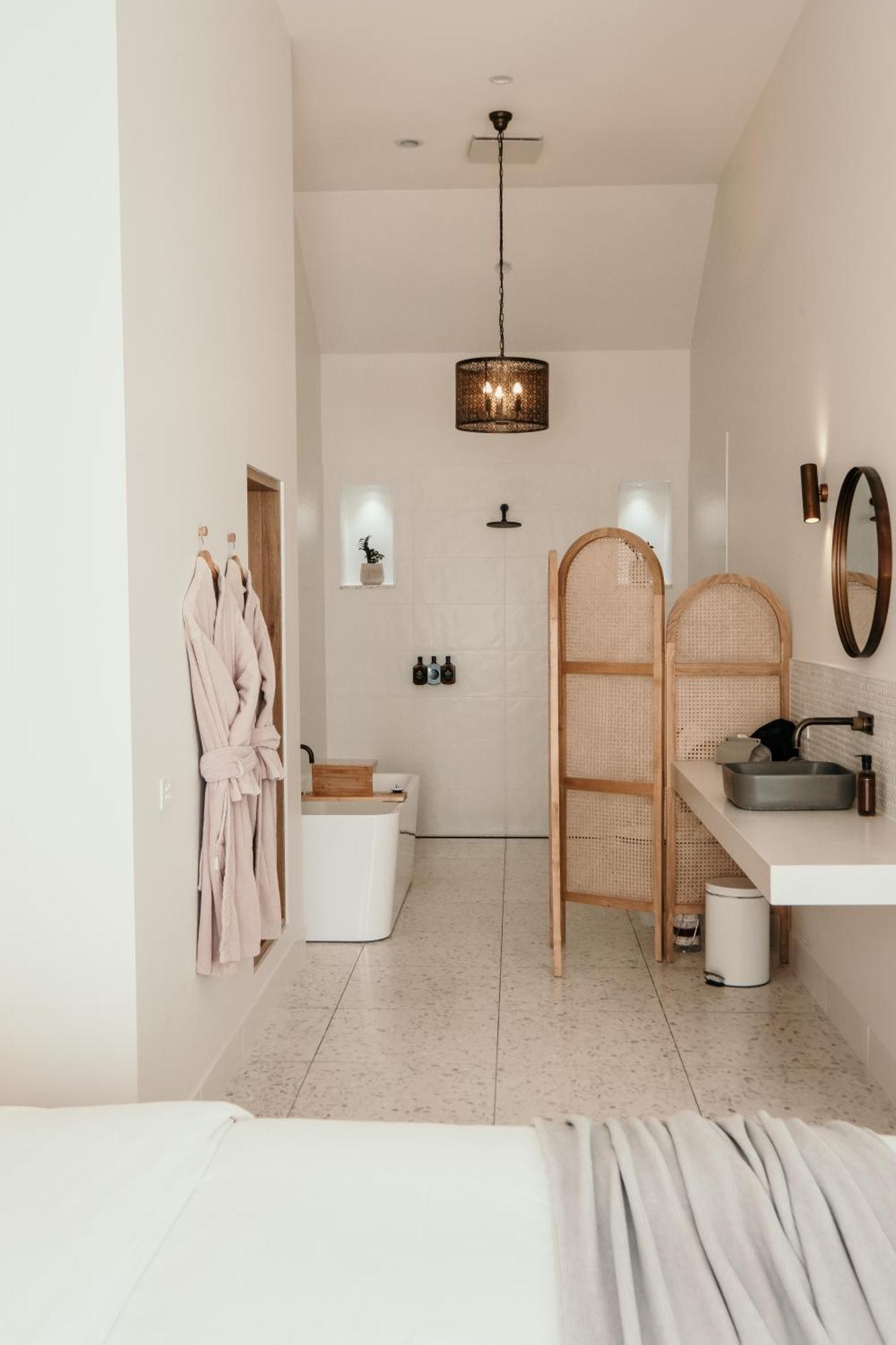 The Oak & Anchor Hotel 仙女港 外观 照片 Bathroom